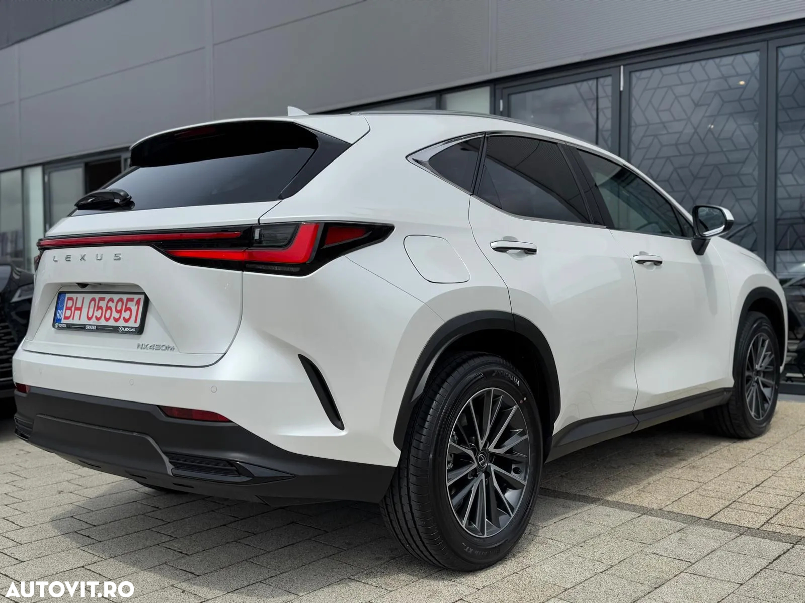 Lexus Seria NX 450h+ AWD CVT PHEV Executive - 11