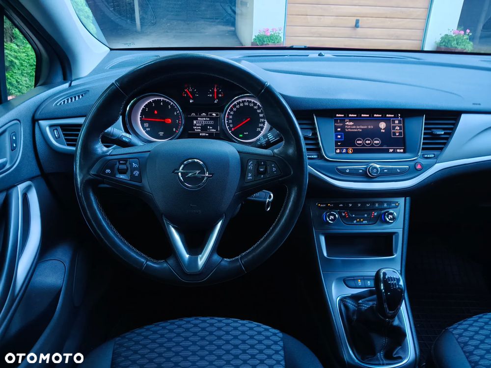 Opel Astra 1.2 T Edition S&S - 21