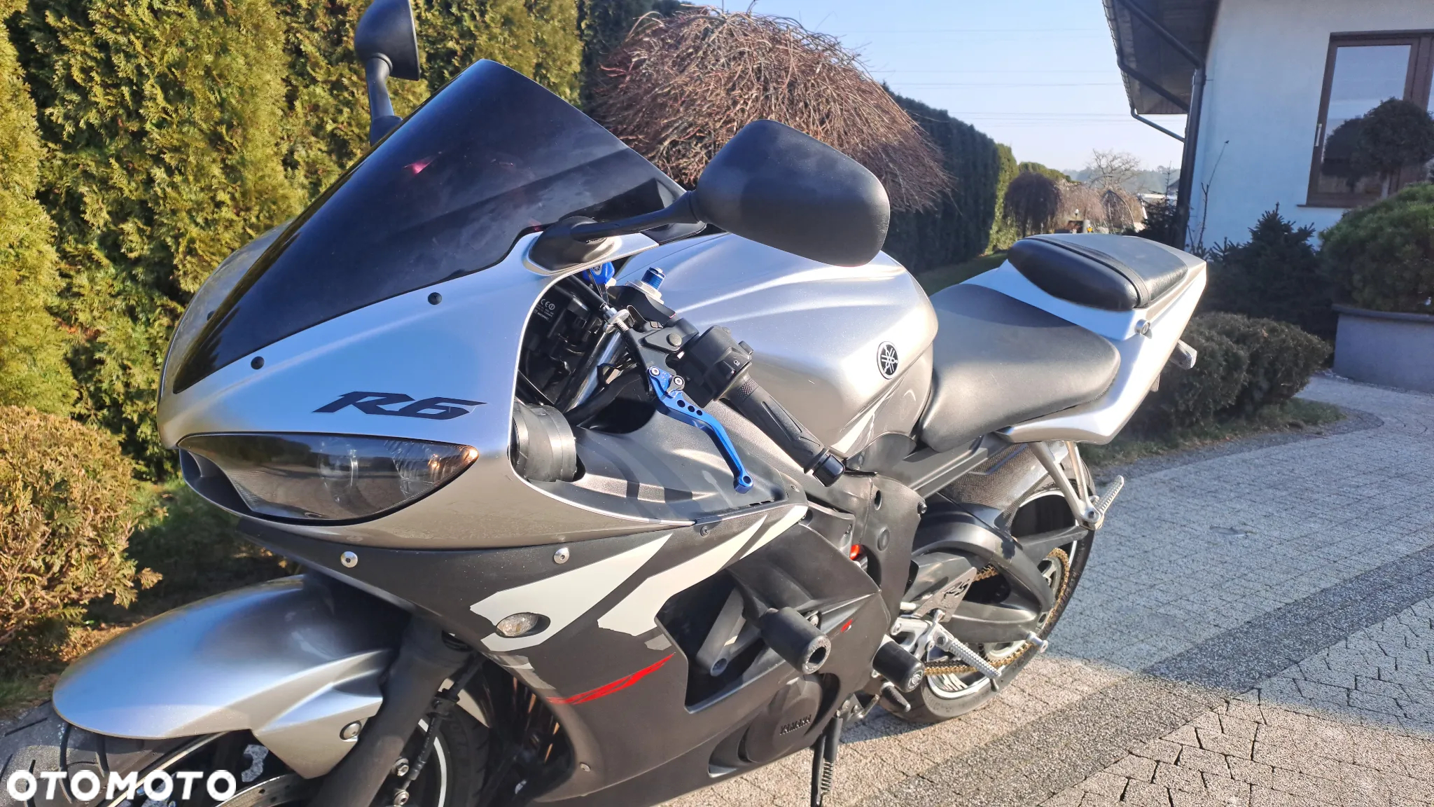 Yamaha R6 - 24