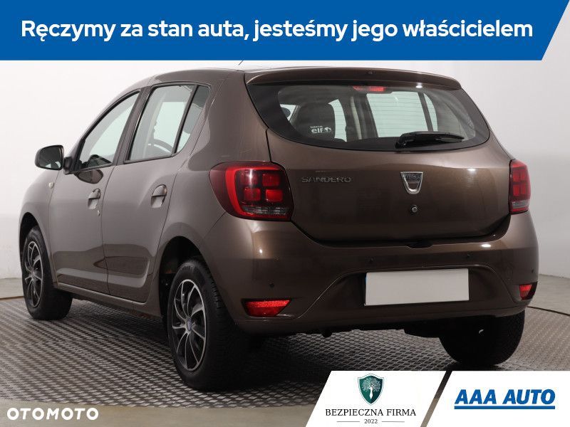 Dacia Sandero - 5