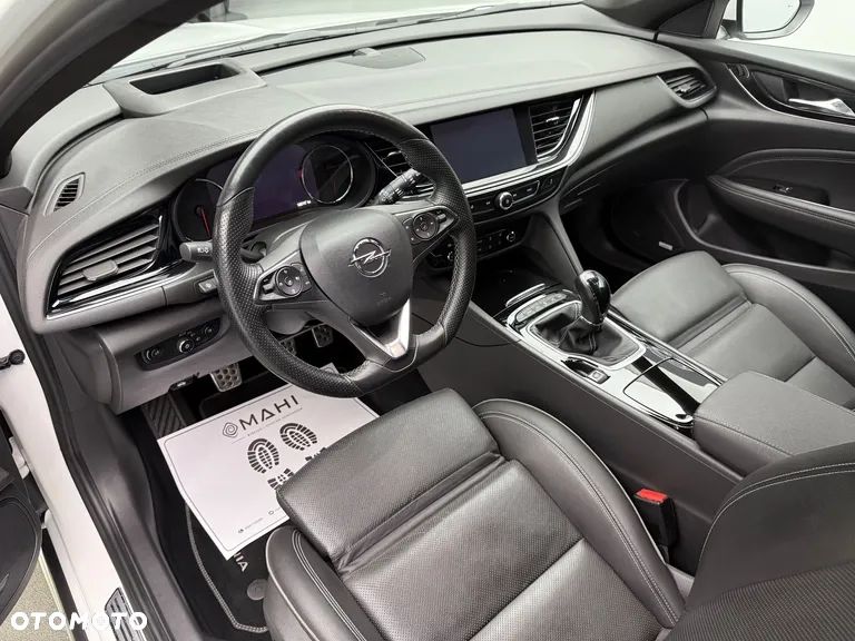 Opel Insignia 2.0 CDTI ecoFLEX Start/Stop Business Innovation - 23