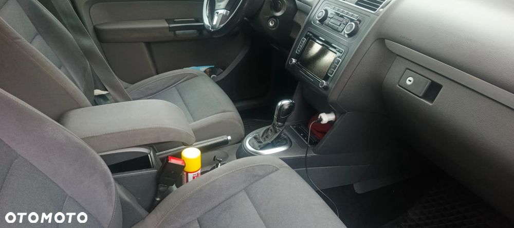 Volkswagen Touran - 7