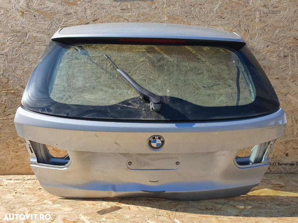 Haion Hayon Cu Luneta Bmw F31 Defect In Partea De Jos Livram Oriunde In Tara - 2