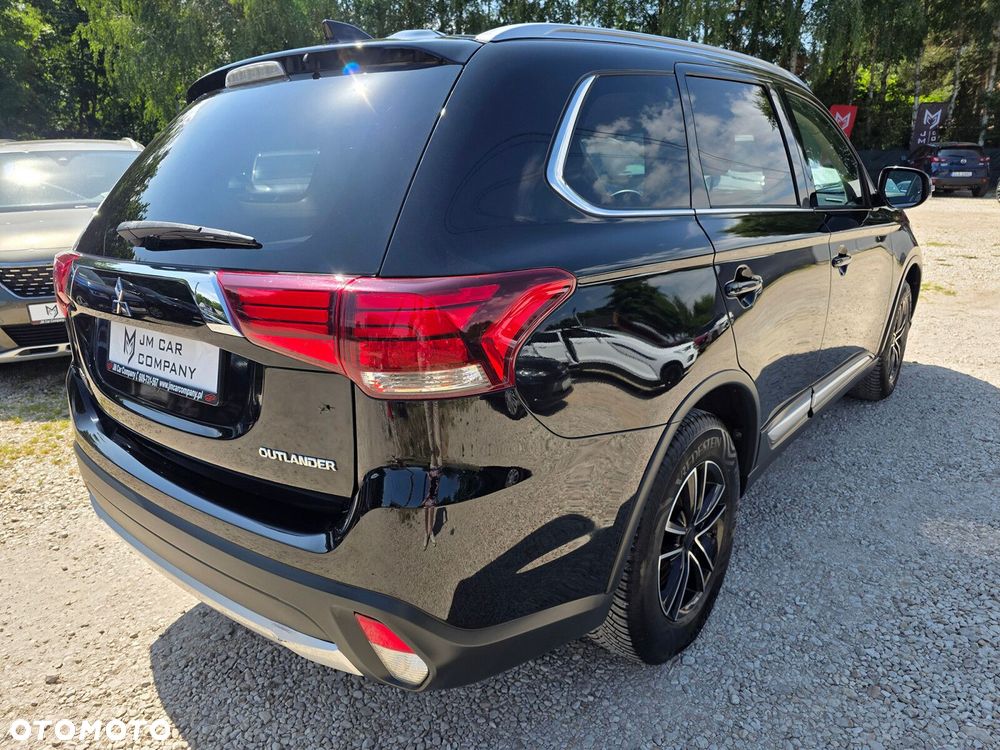 Mitsubishi Outlander - 17