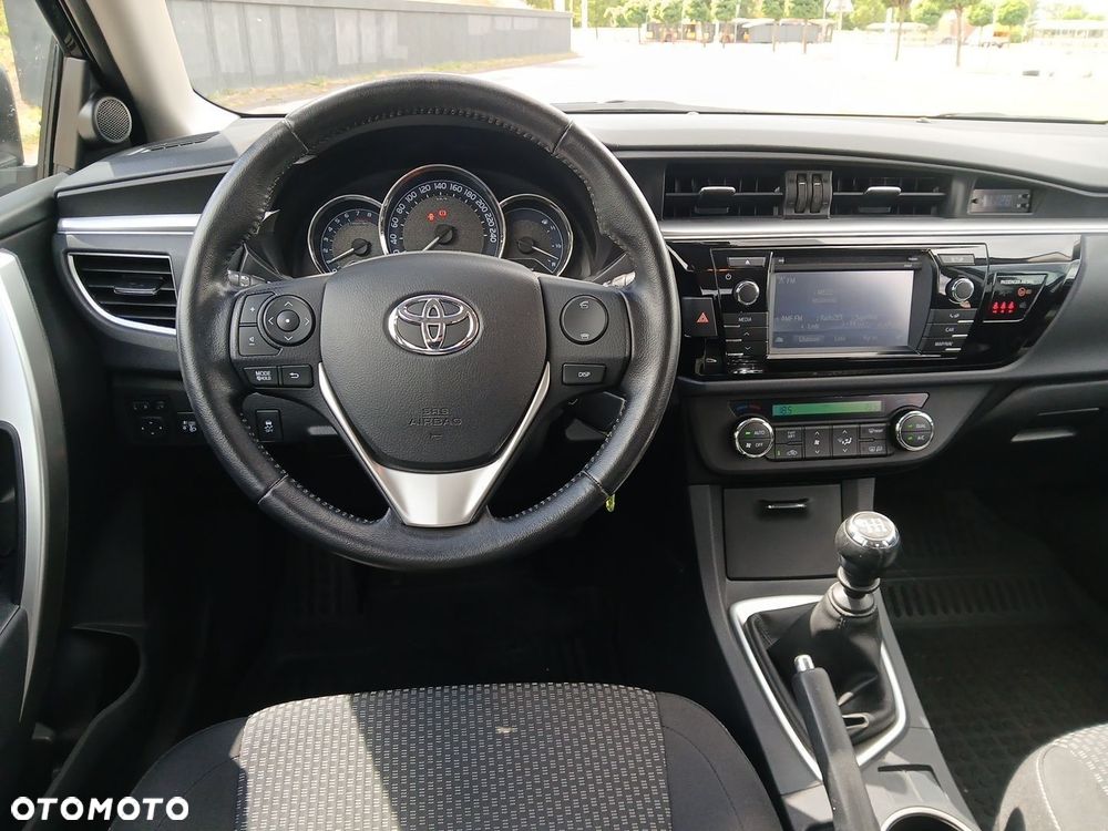 Toyota Corolla 1.6 Premium EU6 - 25