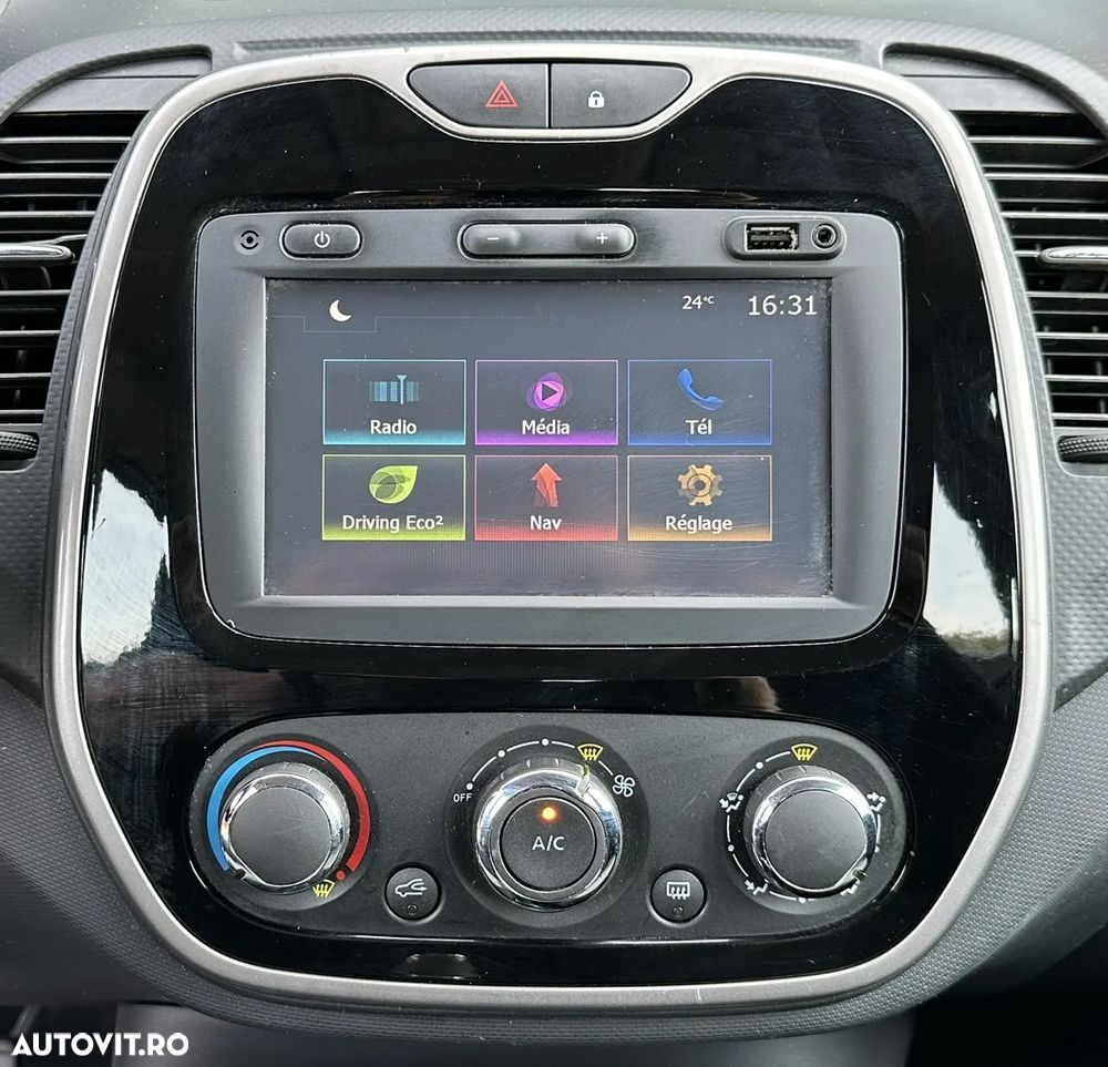 Renault Captur - 24