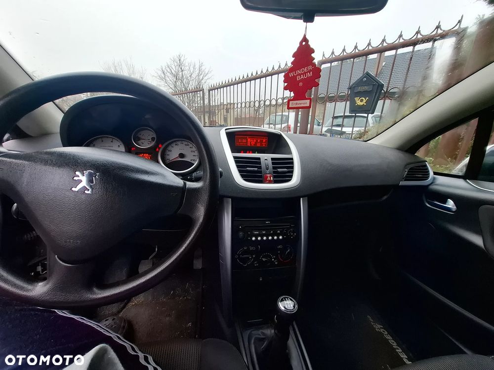 Peugeot 207 CC 1.6 Intense - 30