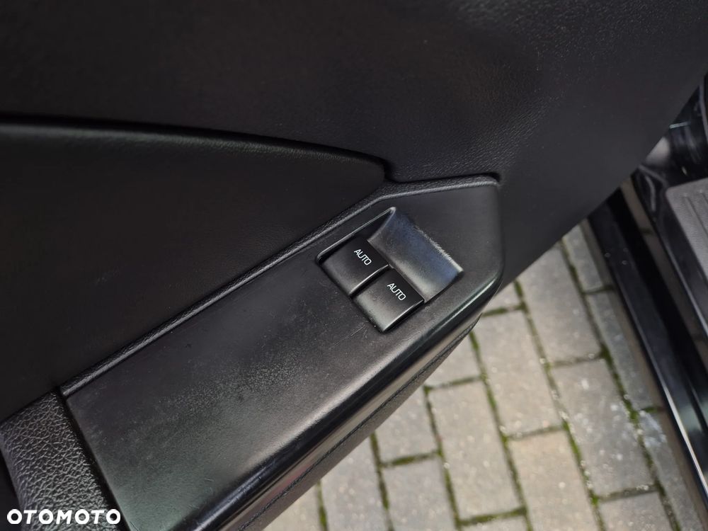 Ford Mustang 3.7 V6 - 15