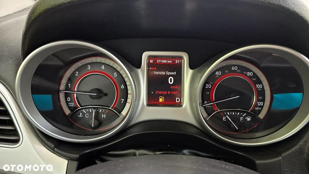 Dodge Journey 2.7 V6 R/T - 21