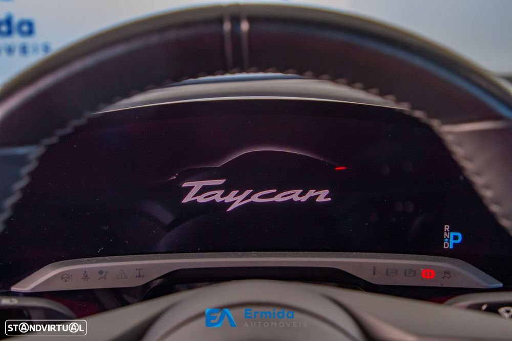 Porsche Taycan - 46