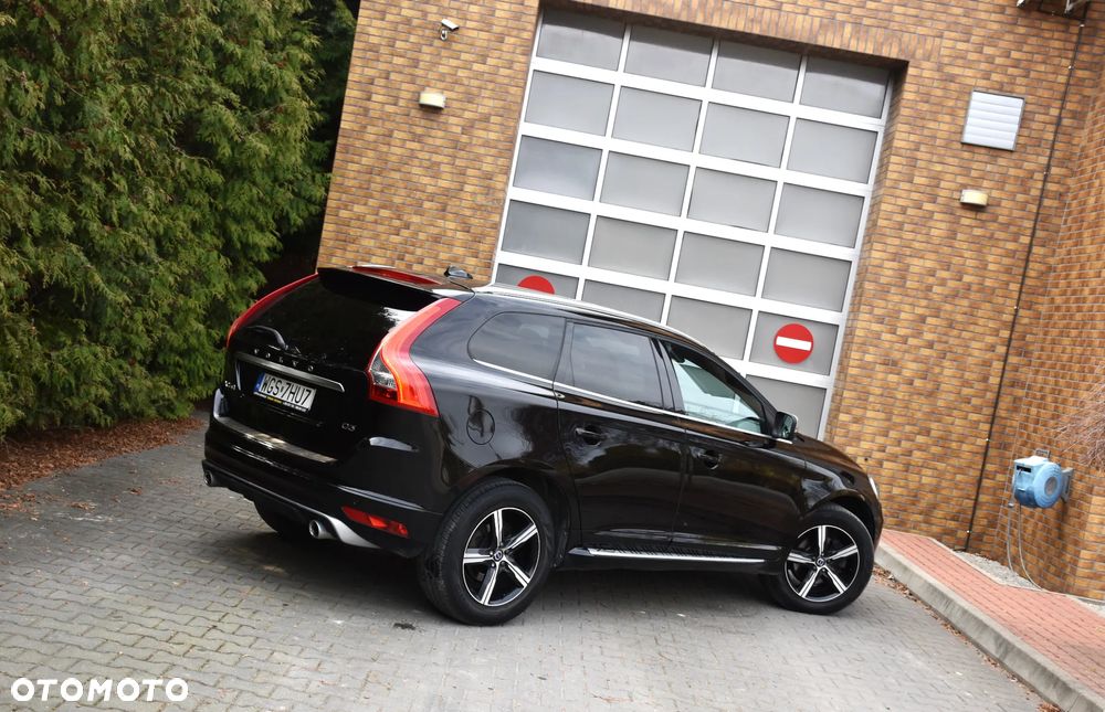 Volvo XC 60 D3 Drive-E R-Design Momentum - 28
