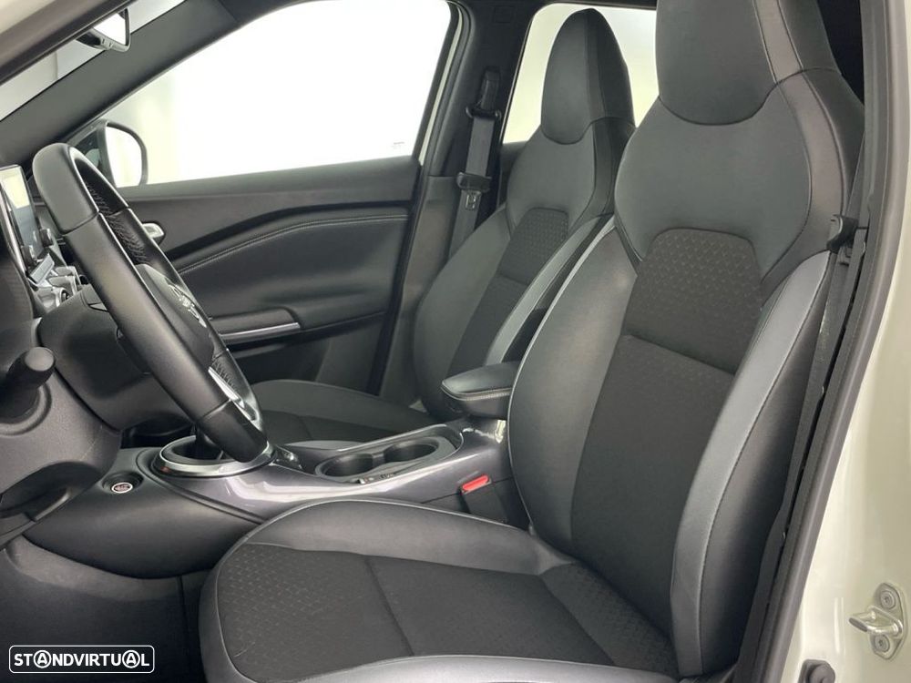 Nissan Juke 1.0 DIG-T N-Connecta - 17