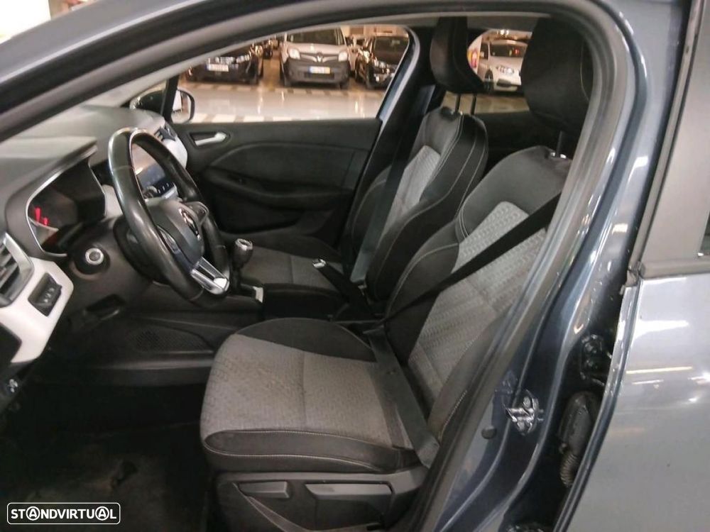 Renault Clio 1.0 TCe Limited Bi-Fuel - 8