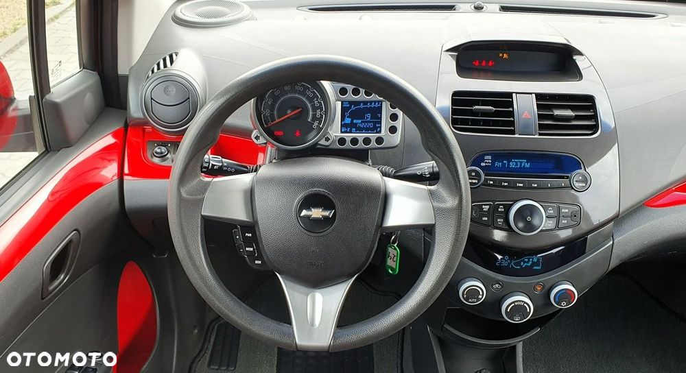 Chevrolet Spark - 10