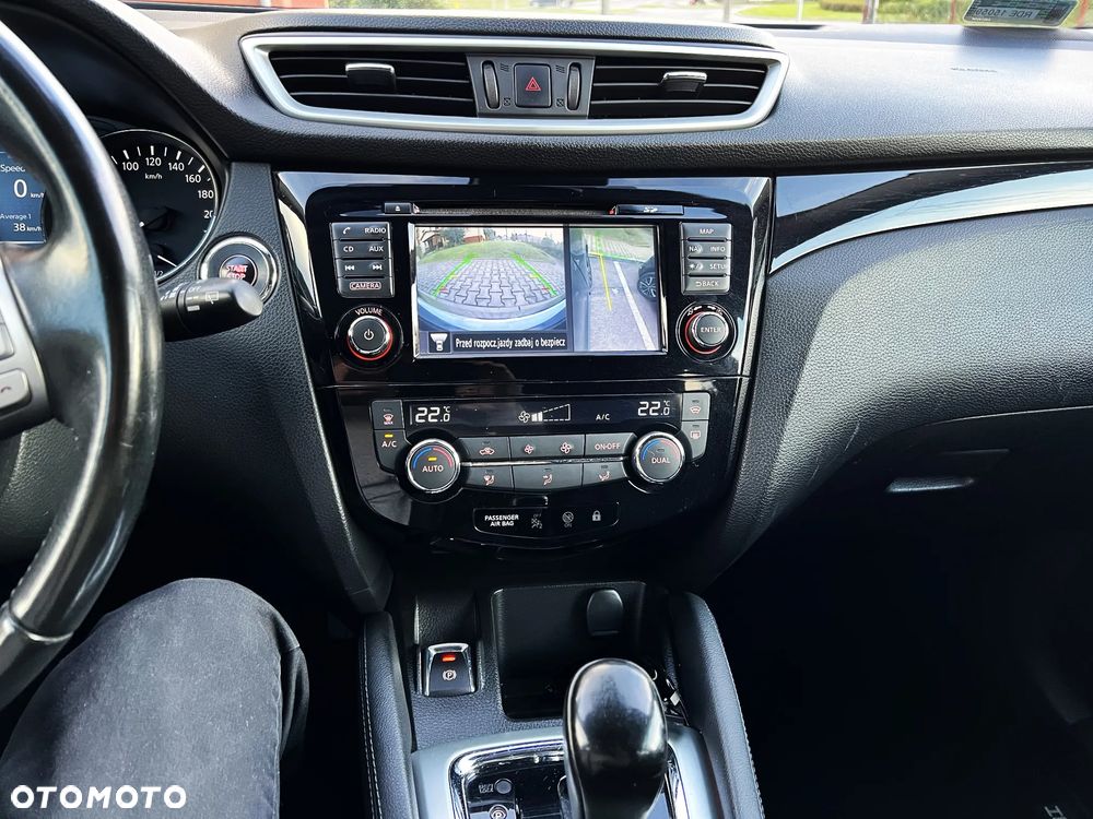 Nissan Qashqai 1.2 DIG-T N-Connecta Xtronic EU6 - 14