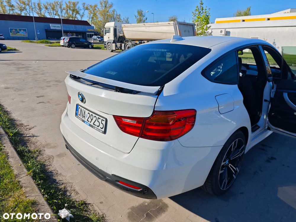 BMW 3GT 318d M Sport - 18