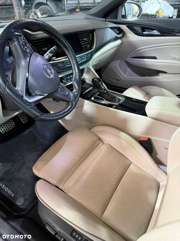 Opel Insignia - 6