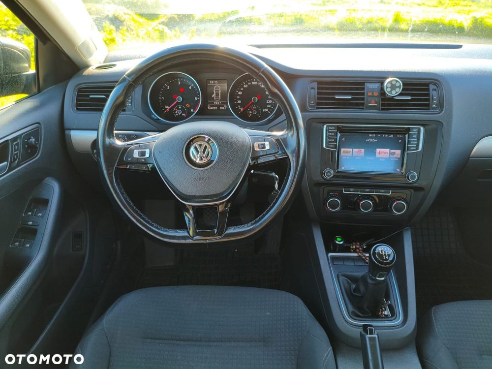 Volkswagen Jetta 2.0 TDI DPF BMT Comfortline - 6