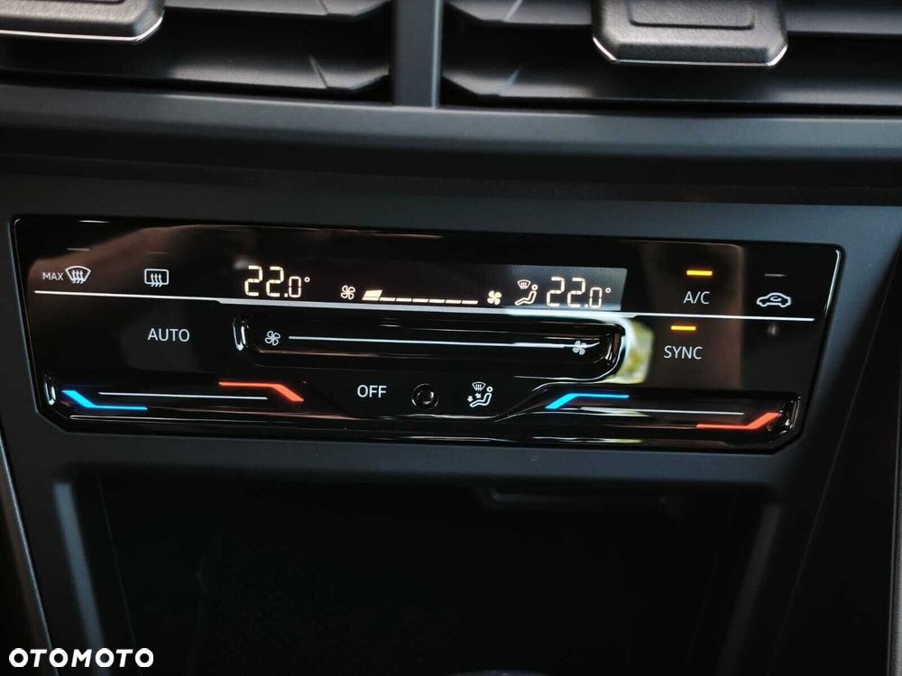 Volkswagen Polo 1.0 TSI R-Line DSG - 27