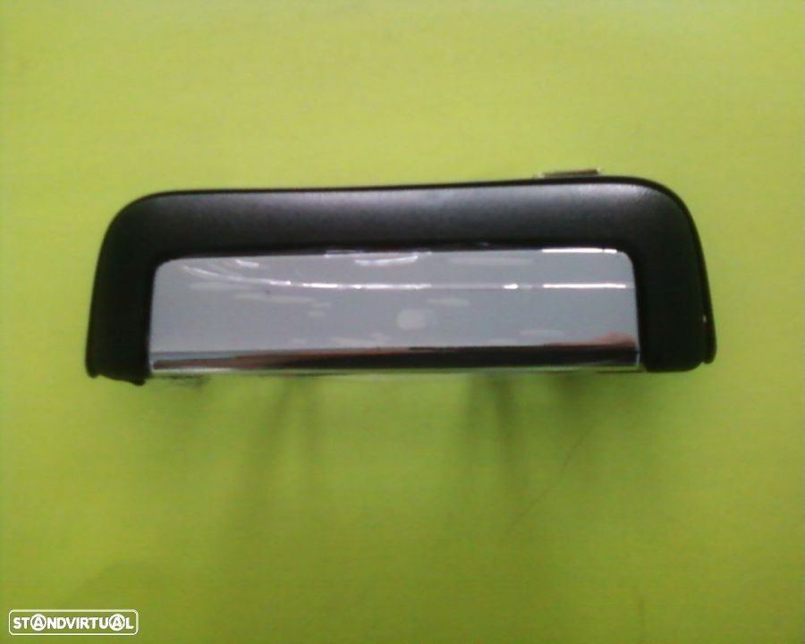 puxador puxadores tampa mala mitsubishi L200 strakar 1996-2005 - 1