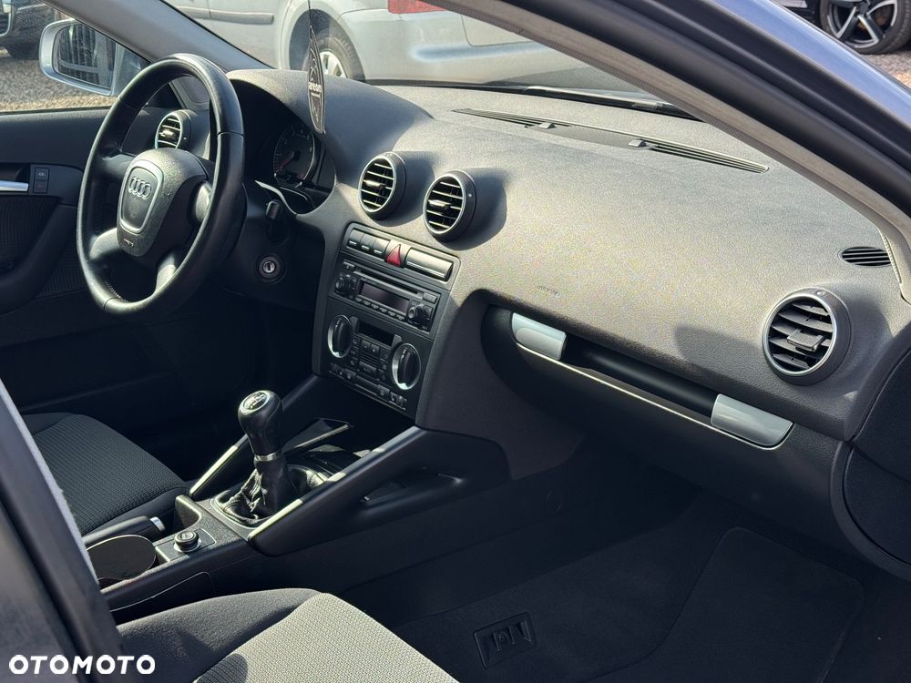 Audi A3 Sportback - 17