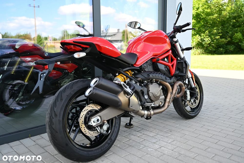 Ducati Monster - 40