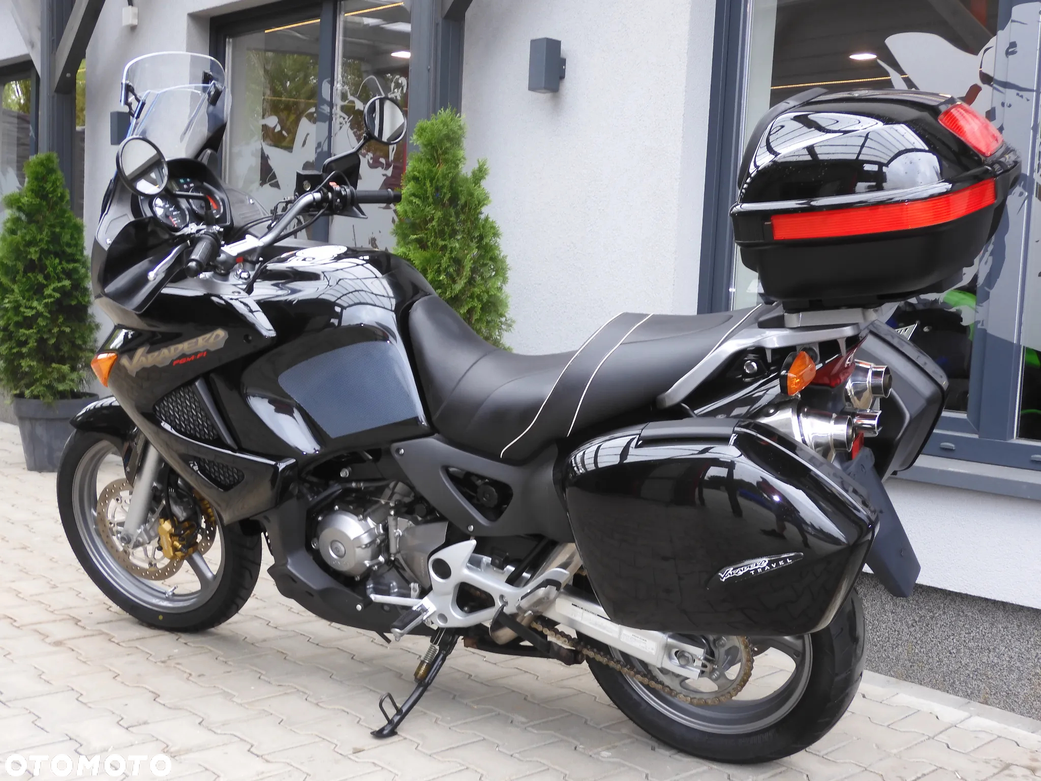 Honda XL - 37