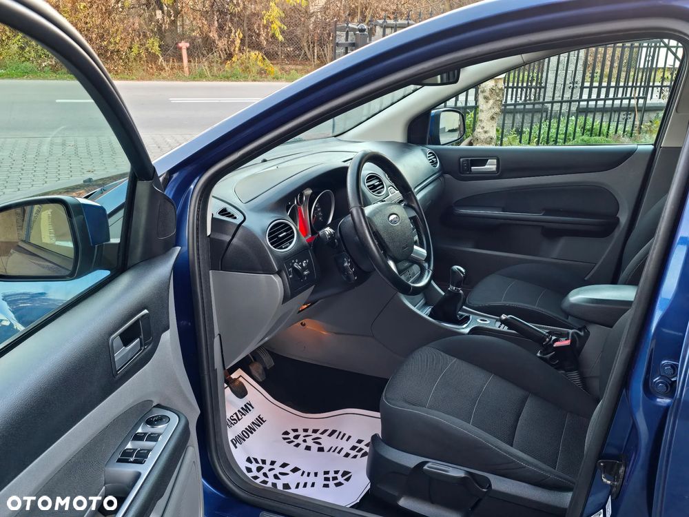 Ford Focus 1.8 Titanium - 26