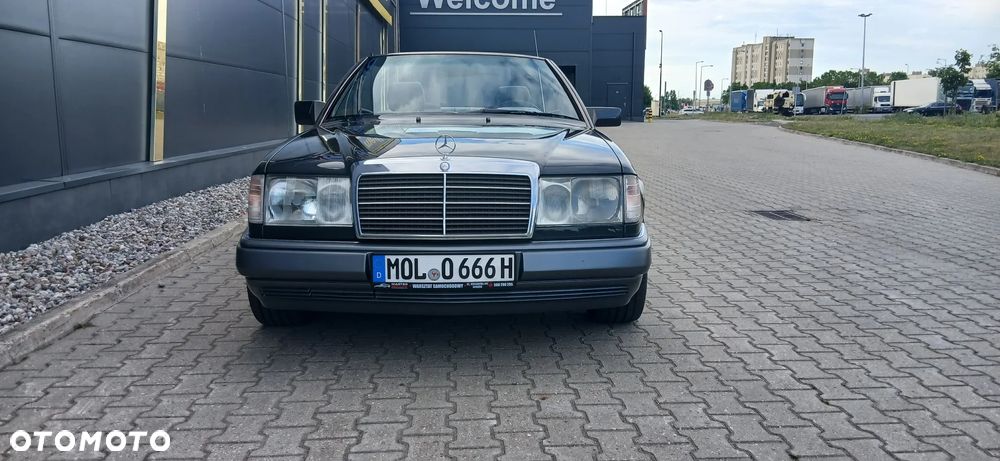 Mercedes-Benz W124 (1984-1993) - 4