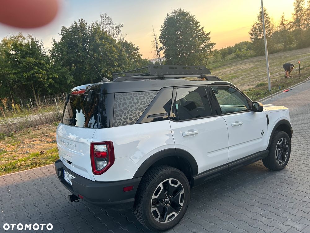 Ford Bronco - 16