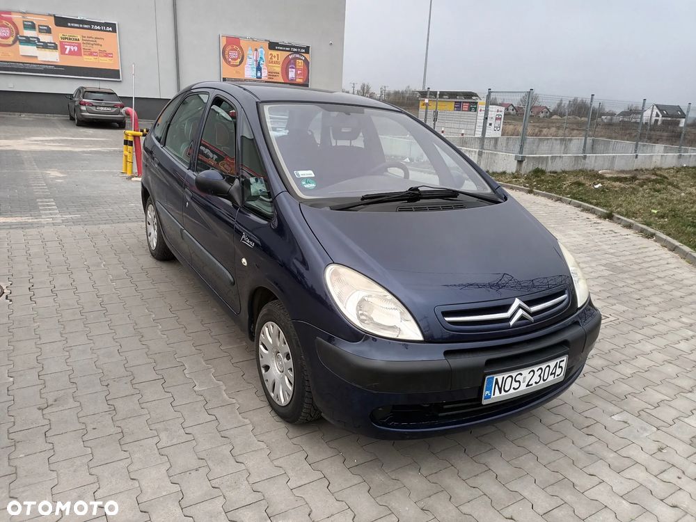 Citroën Xsara Picasso 1.8i 16V Exclusive - 4