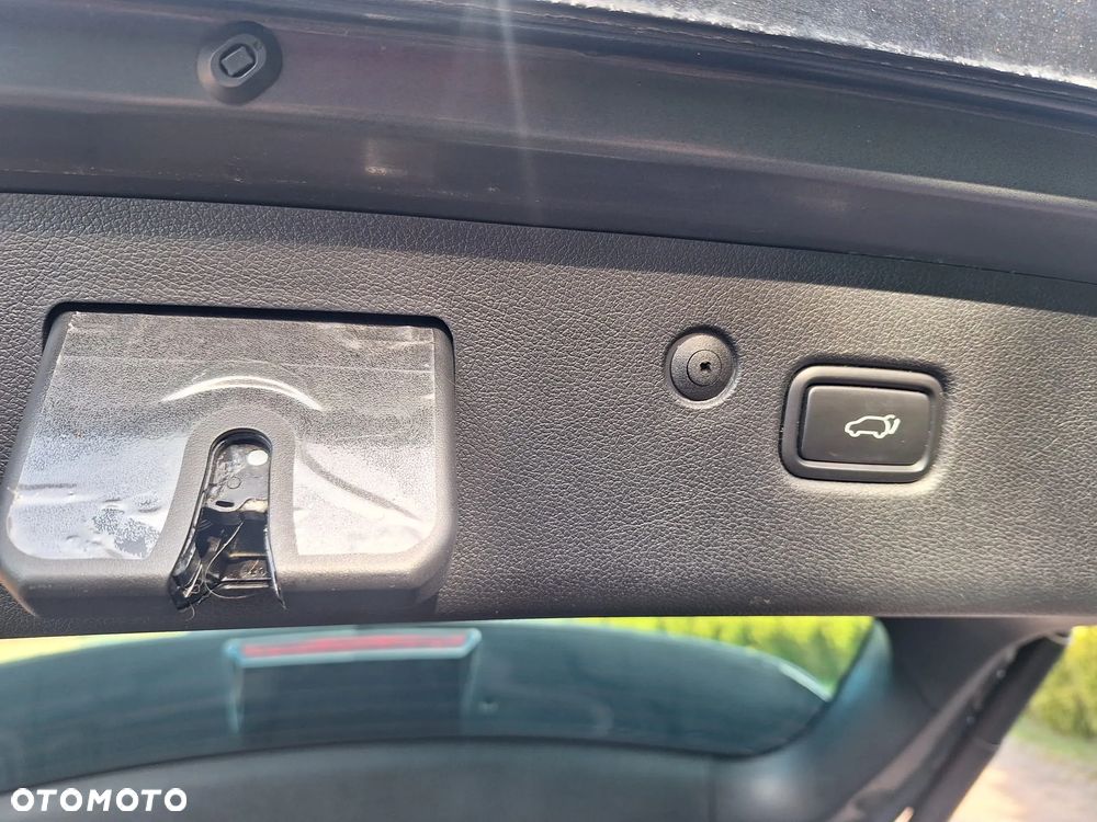 Kia Sportage 1.6 T-GDI AWD DCT GT LINE - 17