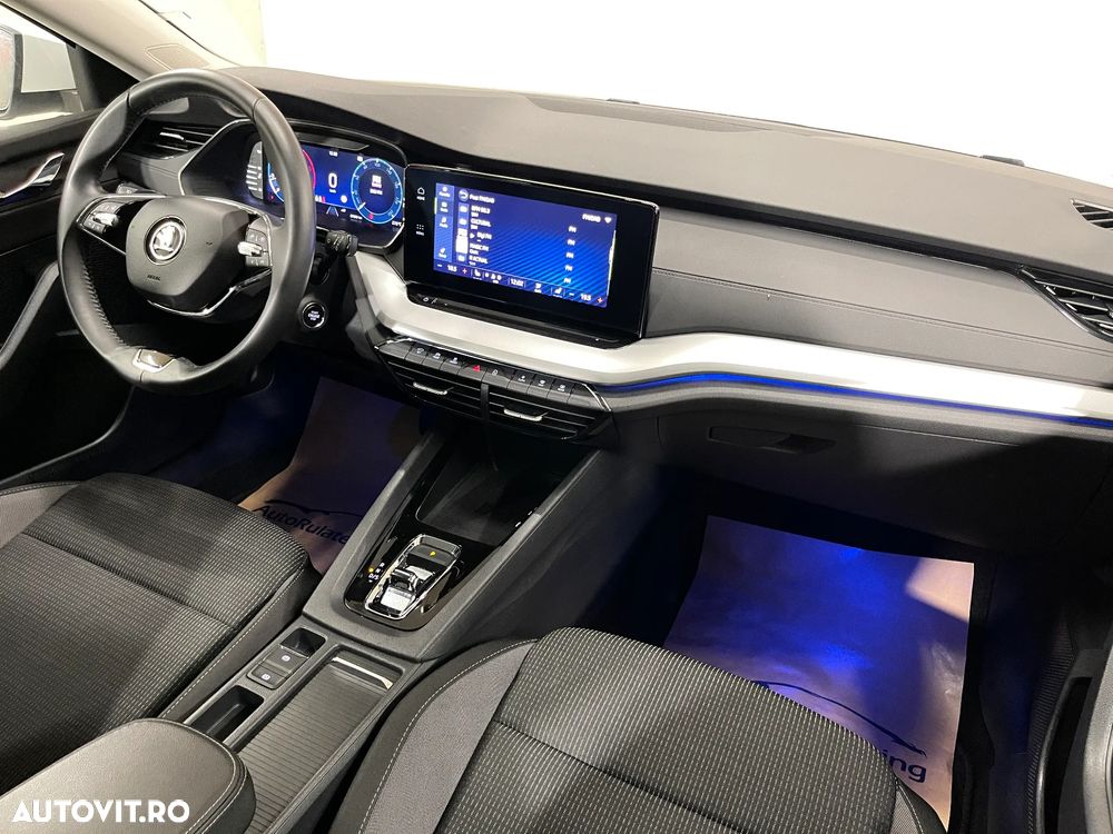 Skoda Octavia 2.0 TDI DSG Style - 10