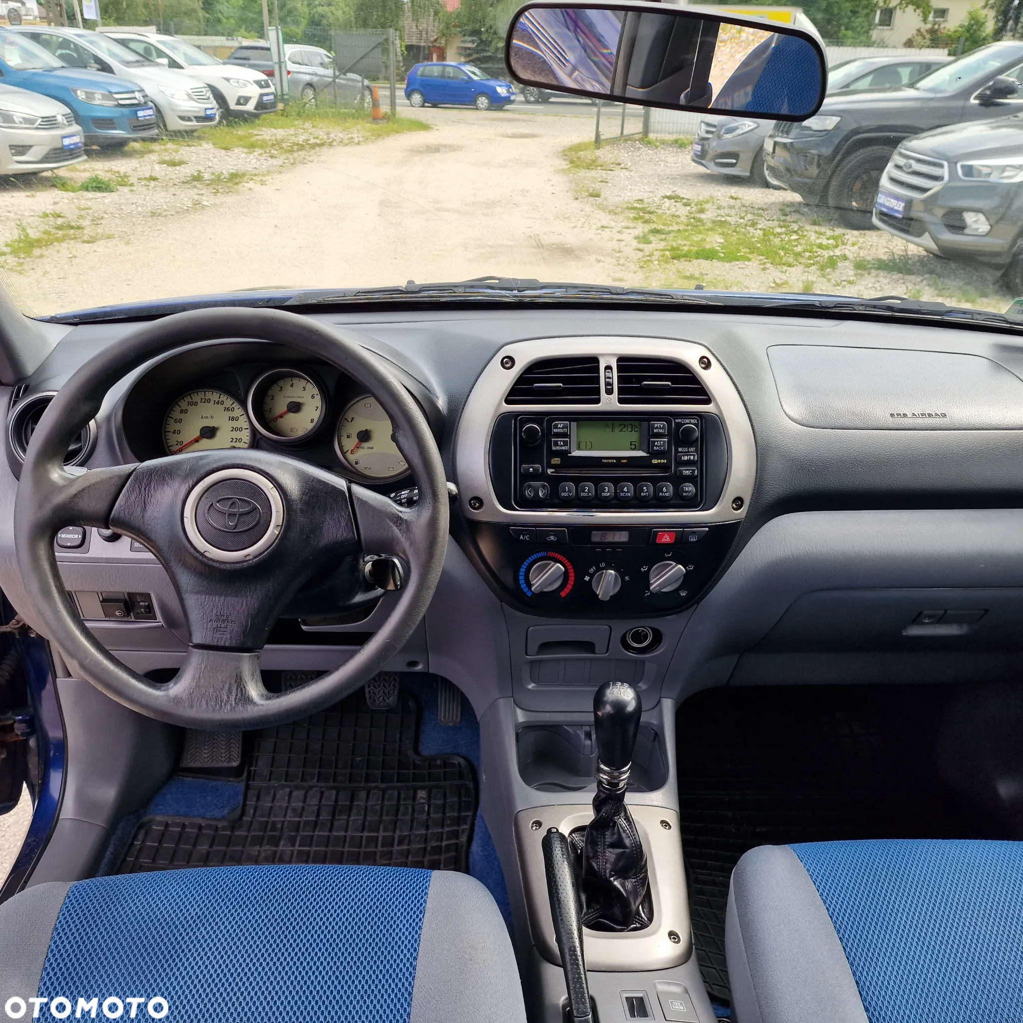Toyota RAV4 1.8 VVT-i 4x2 - 15