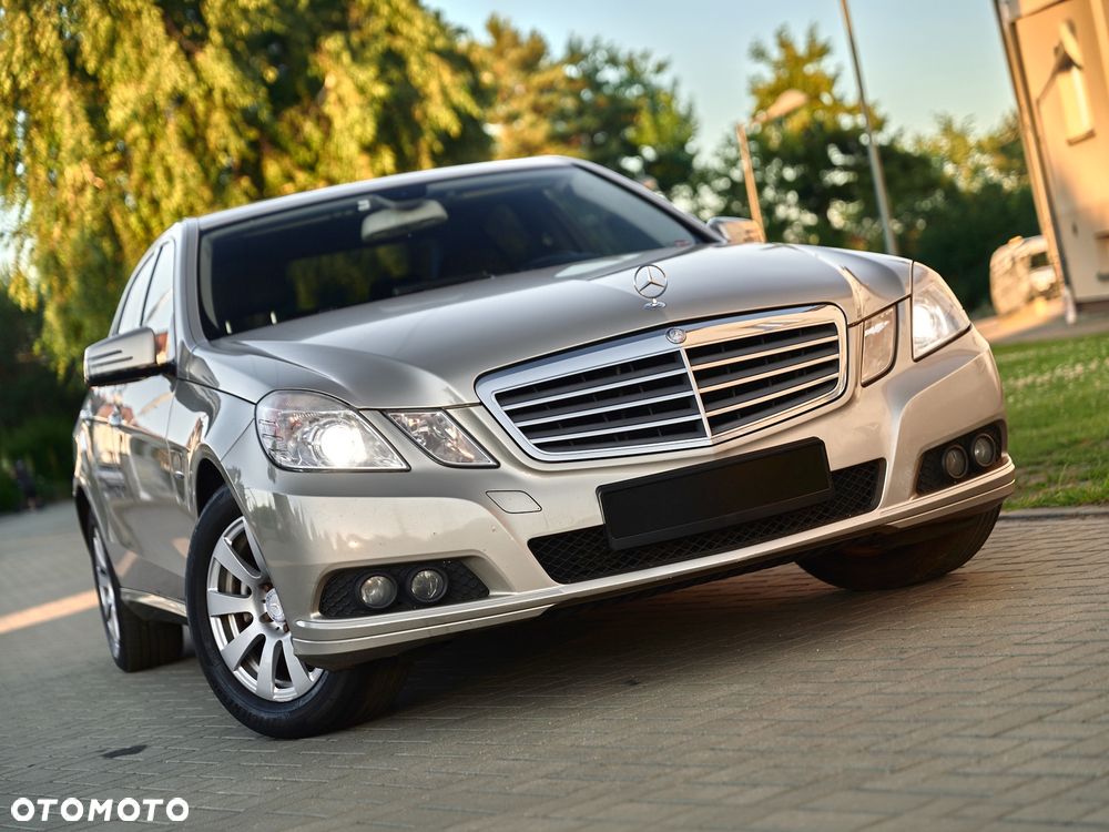 Mercedes-Benz Klasa E 200 CDI - 1