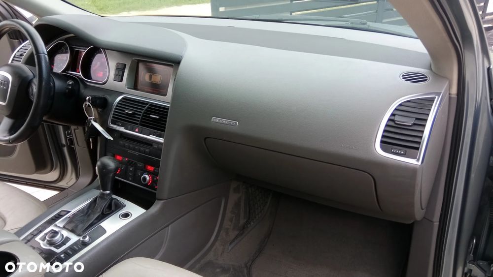 Audi Q7 3.0 TDI Quattro Tiptronic - 21