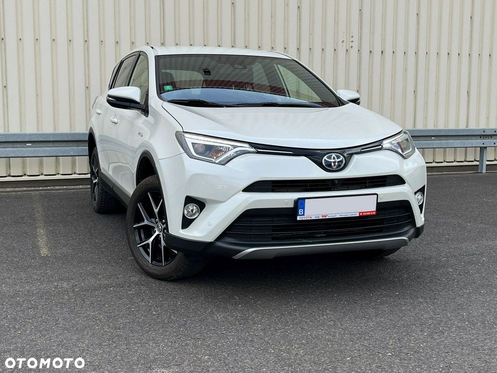 Toyota RAV4 - 5
