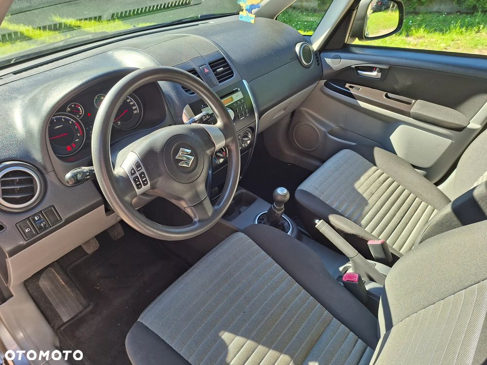 Suzuki SX4 1.6 VVT 4x4 Comfort - 12