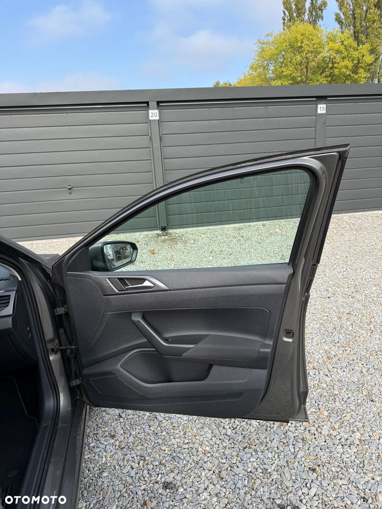 Volkswagen Polo 1.0 TSI DSG OPF Highline - 22