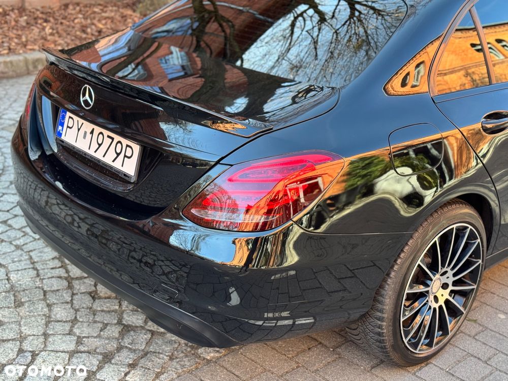 Mercedes-Benz Klasa C 220 (BlueTEC) d 7G-TRONIC - 23
