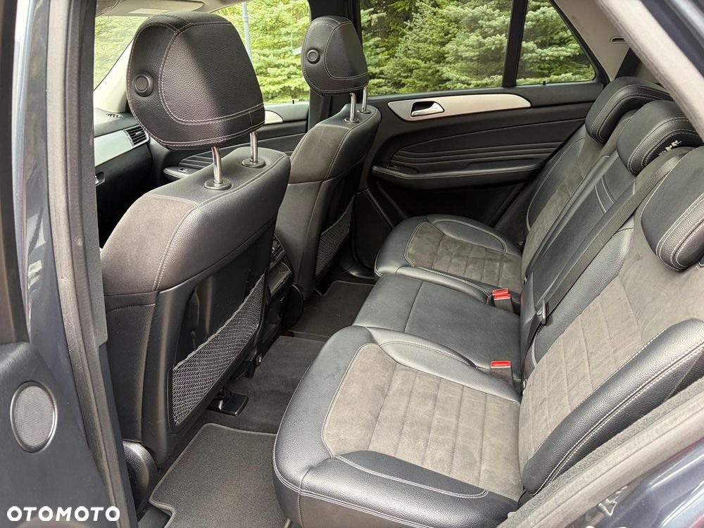 Mercedes-Benz ML 350 BlueTEC 4-Matic - 14
