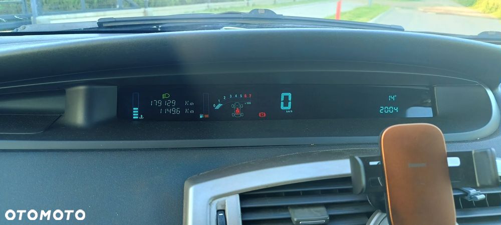 Renault Scenic 1.6 Exception - 5