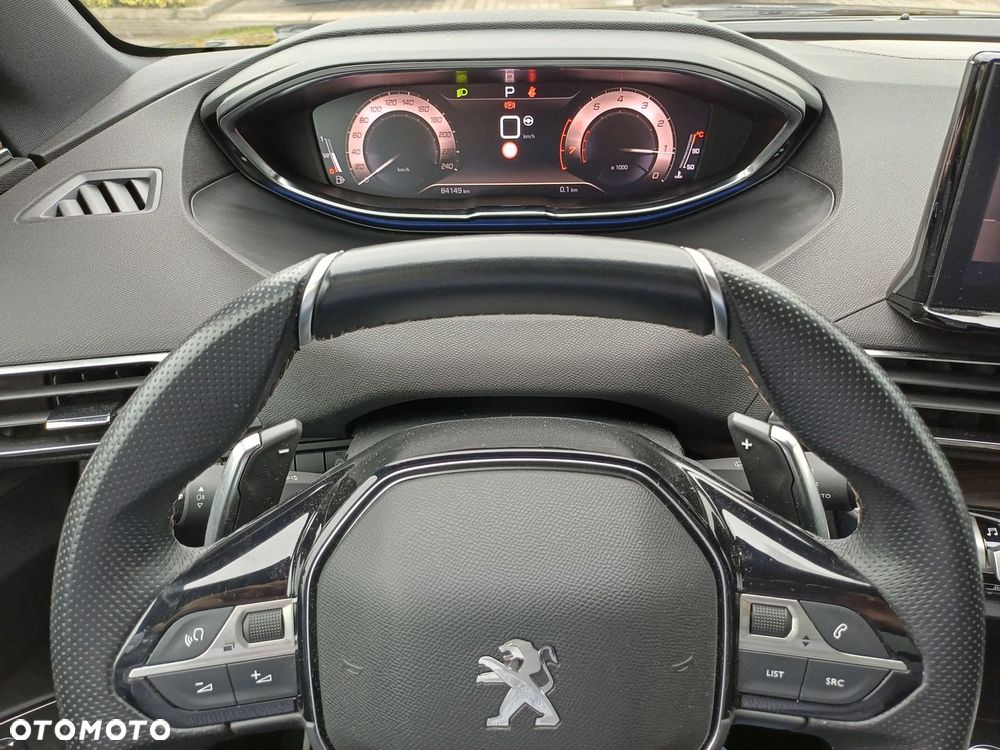 Peugeot 3008 1.2 PureTech GT Pack S&S EAT8 - 28
