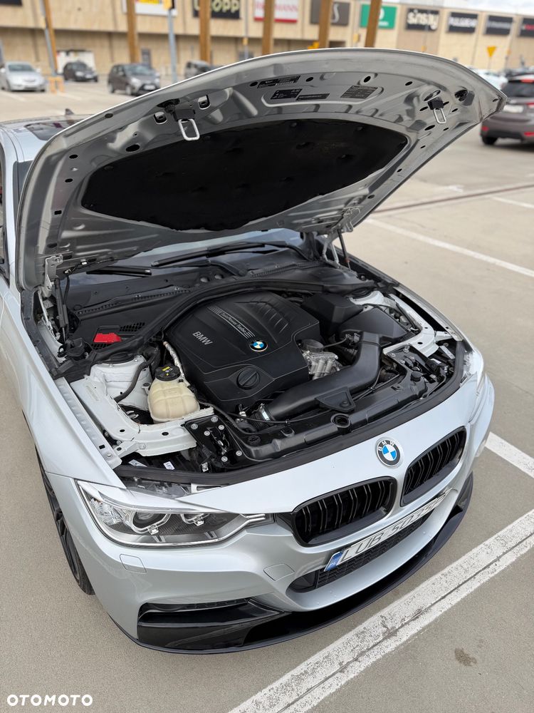 BMW Seria 3 335i - 20