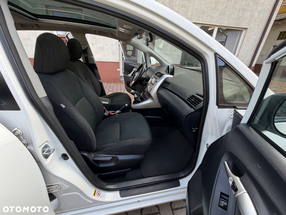 Toyota Corolla Verso 2.0 D-4D Prestige 7os - 7