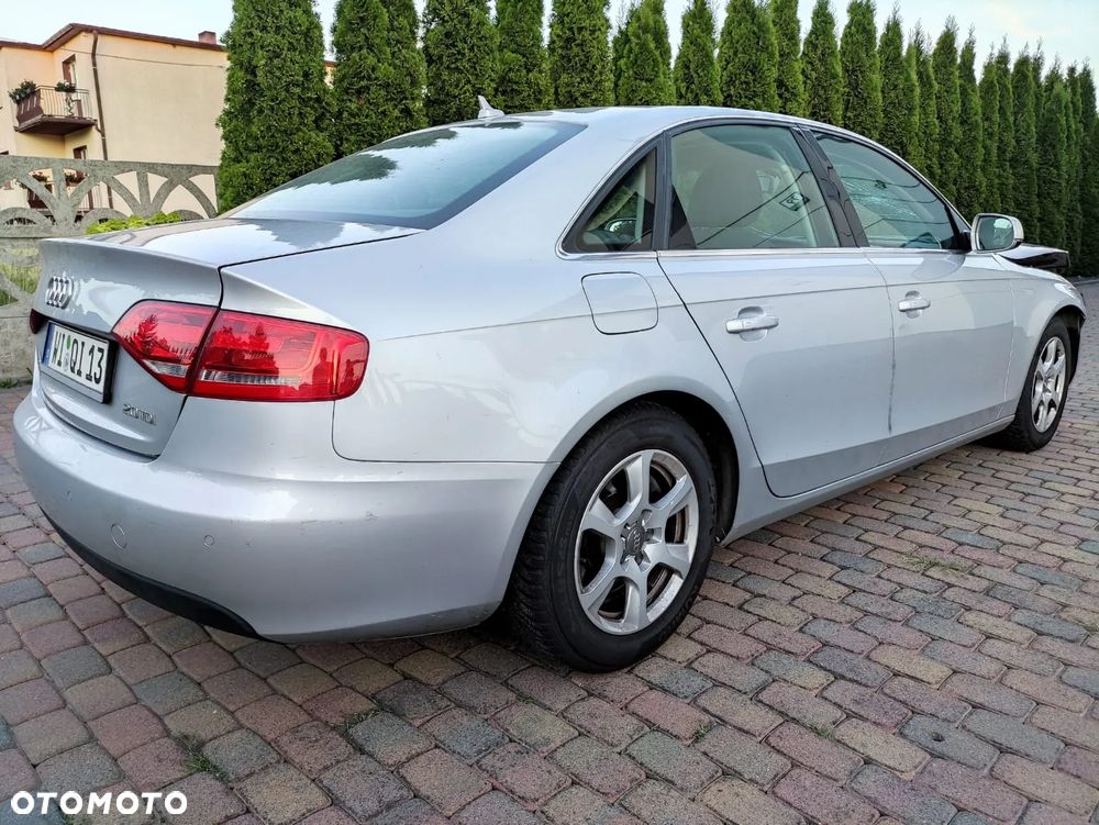Audi A4 Limousine 2.0 TDI 112g DPF Ambiente - 17