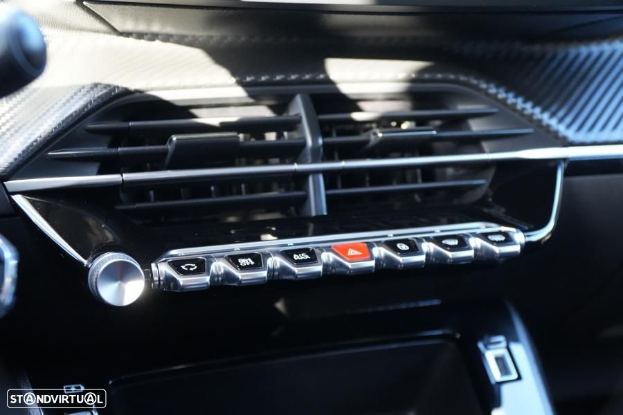 Peugeot 2008 1.2 PureTech Active EAT8 - 14