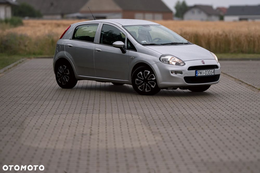 Fiat Punto 1.4 Easy S&S - 3