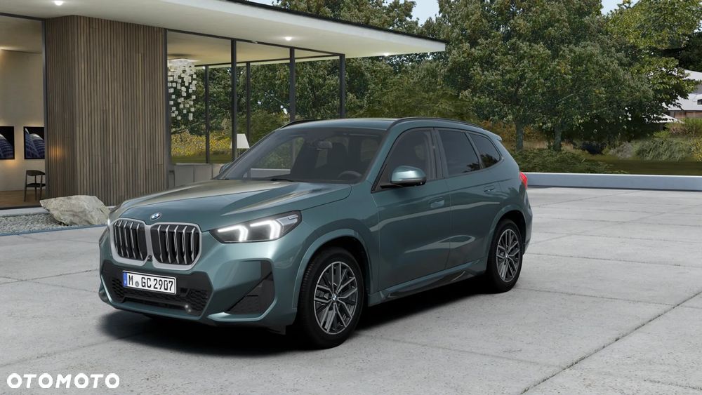 BMW X1 sDrive20i M Sportpaket - 8