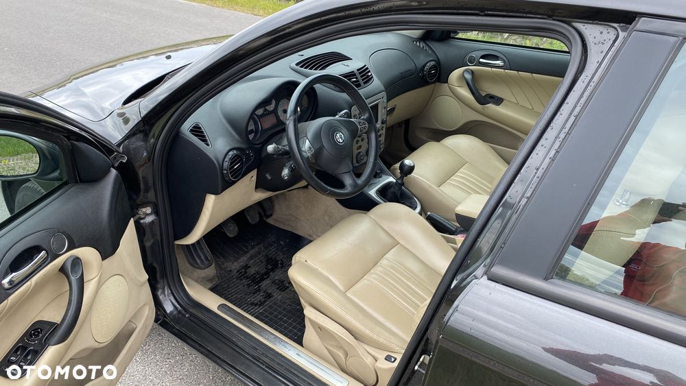 Alfa Romeo 147 1.9 JTD 16V Progression - 17